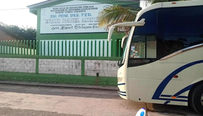 Terminal De Autobuses Costa Line -  Donde - Totolapan