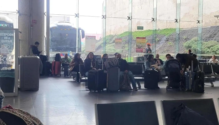Terminal De Autobuses Del Aeropuerto Internacional De La Ciudad De Mexico T2 Promocion - Venustiano Carranza, Ciudad de México