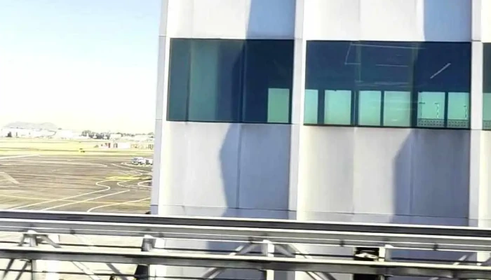 Terminal De Autobuses Del Aeropuerto Internacional De La Ciudad De Mexico T2 Videos - Venustiano Carranza, Ciudad de México