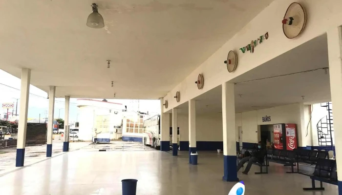 Terminal De Autobuses Fletes Y Pasajes -  Comentarios - Juchitán de Zaragoza
