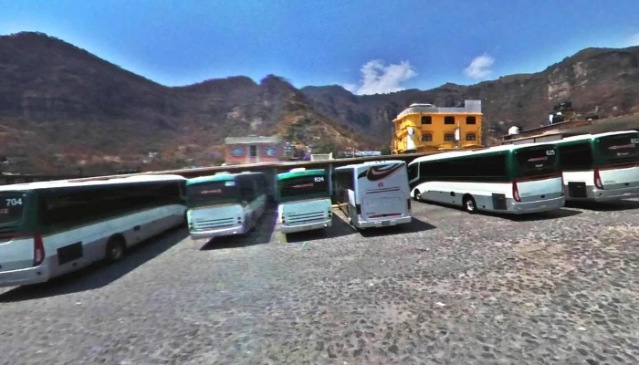Terminal De Autobuses Grupo Flecha Roja -  Preciosdeg - Chalma