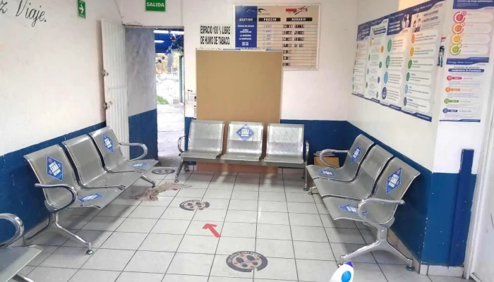 Terminal De Autobuses -  Interior - San José del Rincón Centro