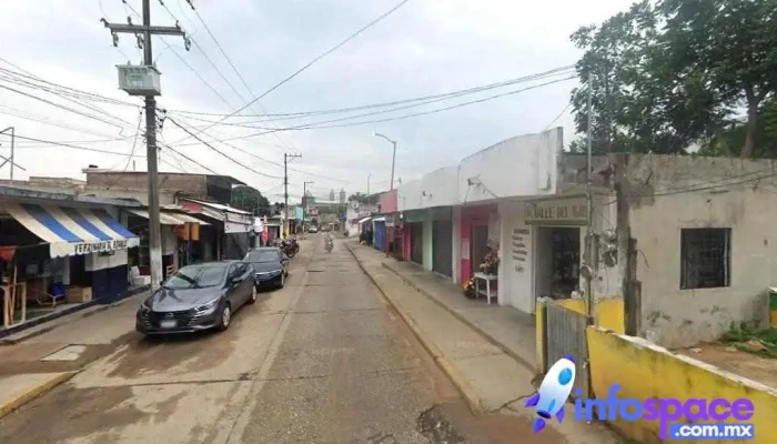 Terminal De Autobuses Tepango Azules De Acayucan - C. Narciso Mendoza 274