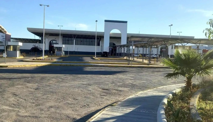 Terminal De Autobuses Zapotlan -  Abierto Ahora - Cdad. Guzmán