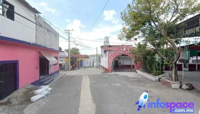 Terminal de combis Ixtlilco el chico - 62924 Ixtlilco El Chico