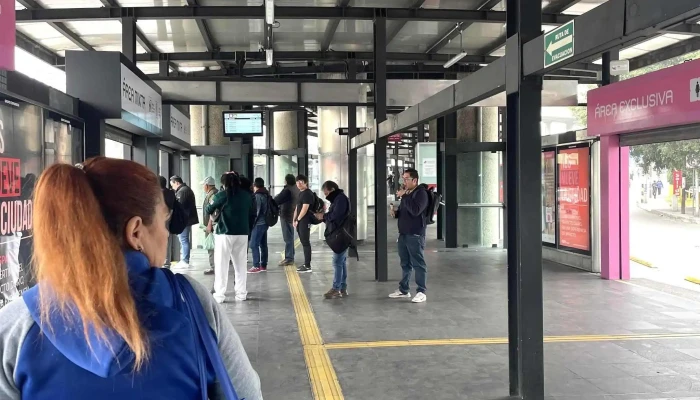 Terminal Del Metrobus Tenayuca Linea 3 -  Abierto Ahora - Gustavo A. Madero, Ciudad de México