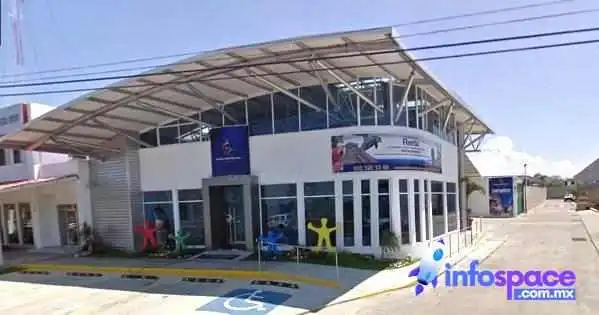 Transpaís Turismo, Tampico - Universidad Poniente
