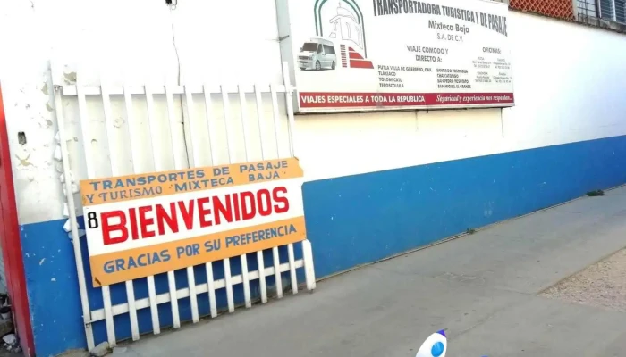 Transportadora Turistica Y De Pasaje Mixteca Baja -  Del Propietario - Oaxaca de Juárez