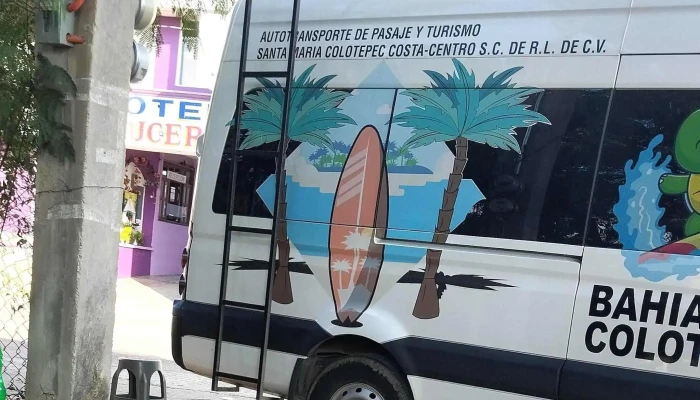 Transportes Bahia Colotepec -  Videos - Puerto Escondido