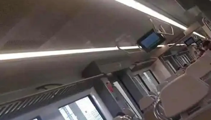Tren Interurbano Estacion Lerma Videos - San Pedro Tultepec