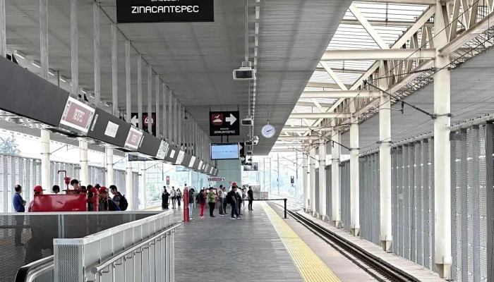 Tren Interurbano Estacion Metepec -  Fotos - San Jerónimo Chicahualco
