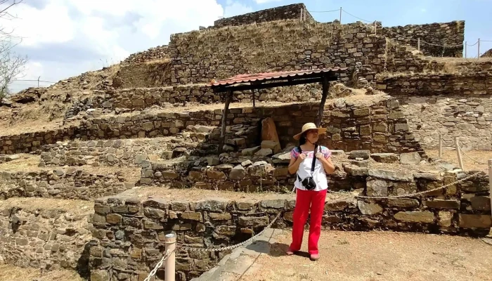 Zona Arqueologica De San Miguel Ixtapan Ubicacion - Estado de México